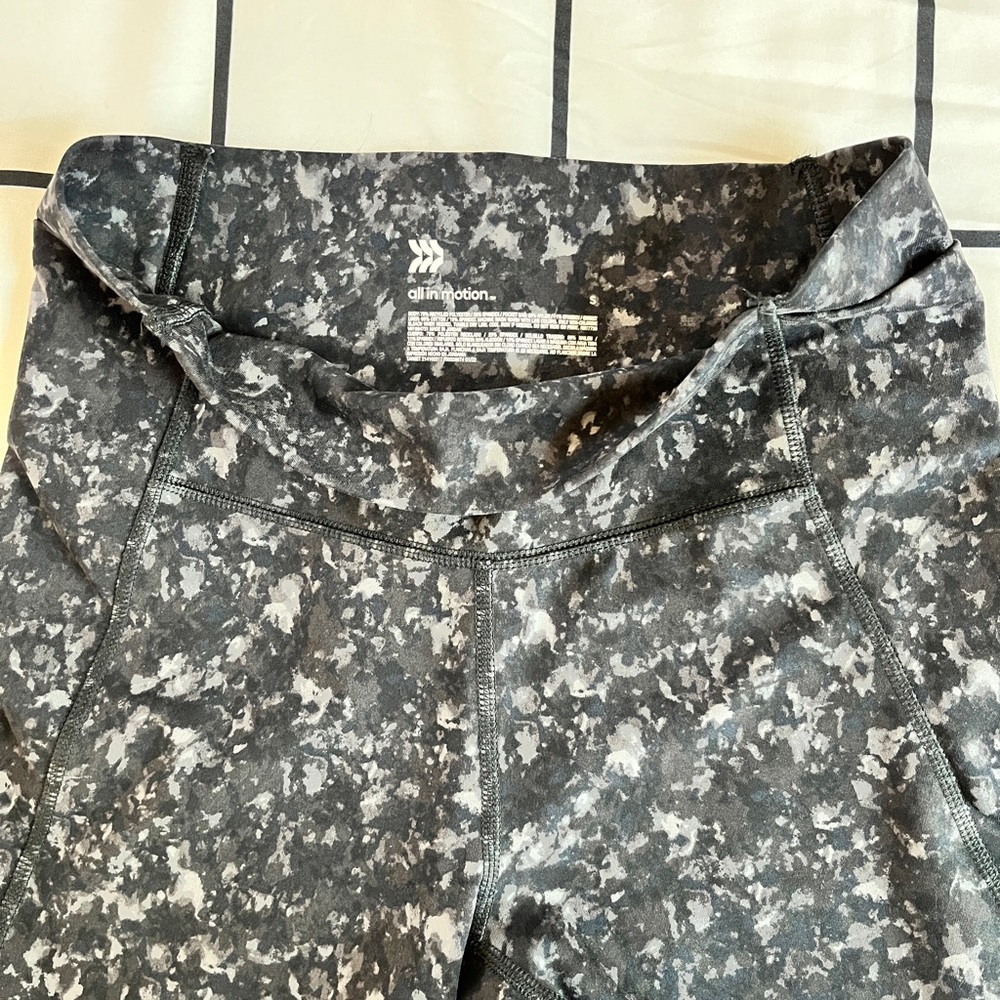 All In Motion Bike Shorts - Picture 3 of 4